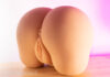 Narumi's Thicc Ass: an XXL masturbator with generous curves