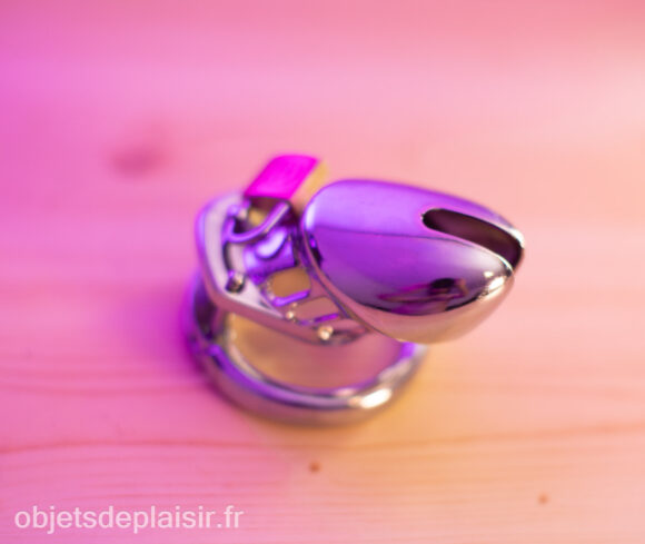 The metal chastity cage '5 cm of humiliation'